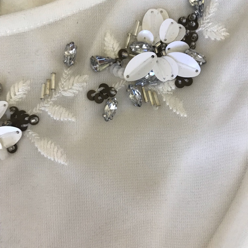 NWOT WHBM sheer white embellished top - Picture 3 of 4